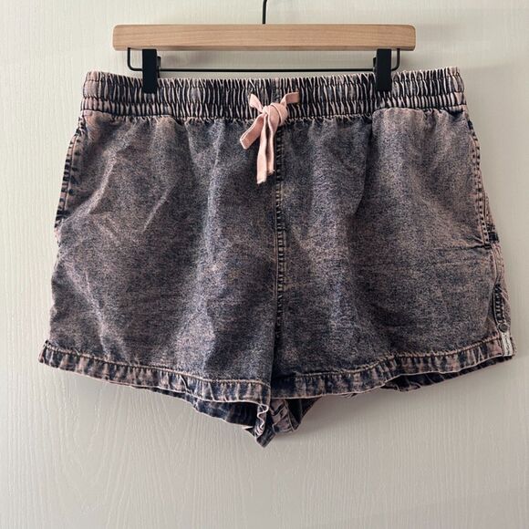 ONE TEASPOON Womens Denim Pink Acid Wash Boxer Drawstring Smocked Shorts Size XL - Picture 3 of 9